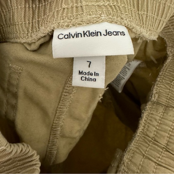 #112 Shorts - Picture 3 of 3